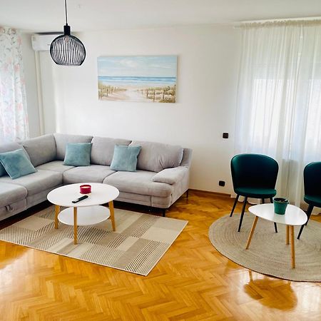 Apartman Bago Deluxe Near Zagreb Airport Velika Gorica Ngoại thất bức ảnh