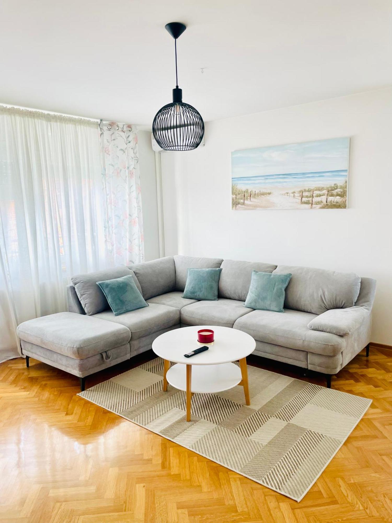 Apartman Bago Deluxe Near Zagreb Airport Velika Gorica Ngoại thất bức ảnh