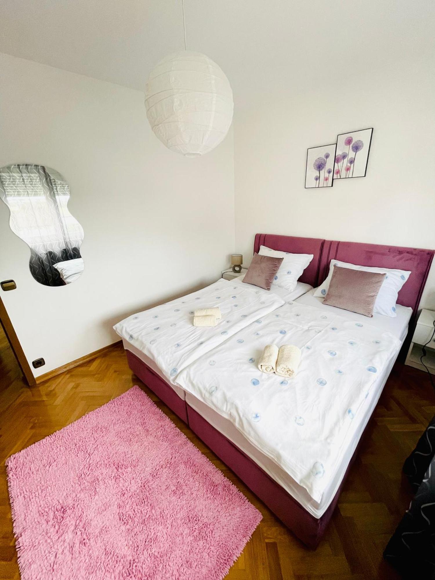 Apartman Bago Deluxe Near Zagreb Airport Velika Gorica Ngoại thất bức ảnh